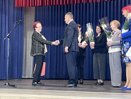 att.A4VqKDrUSIb_3ojntJ9XwZwsFOR88pK3WdAnTosv4ZQ (002)